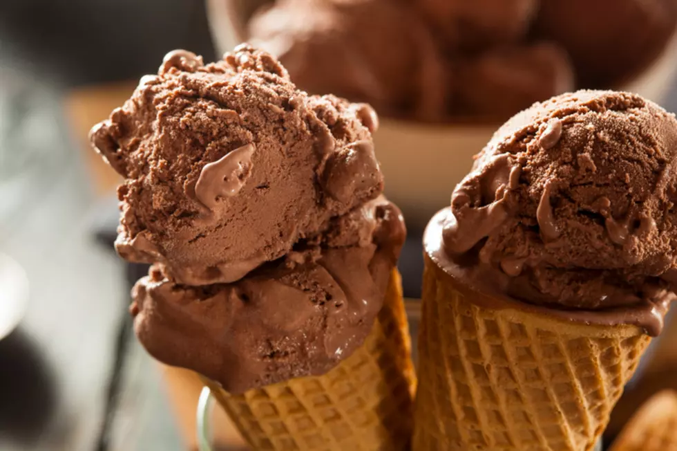 Texas Fans Are Begging Blue Bell To Bring Back These Beloved Retired Ice Cream Flavors